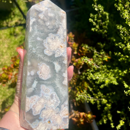 Green Flower Agate Tower