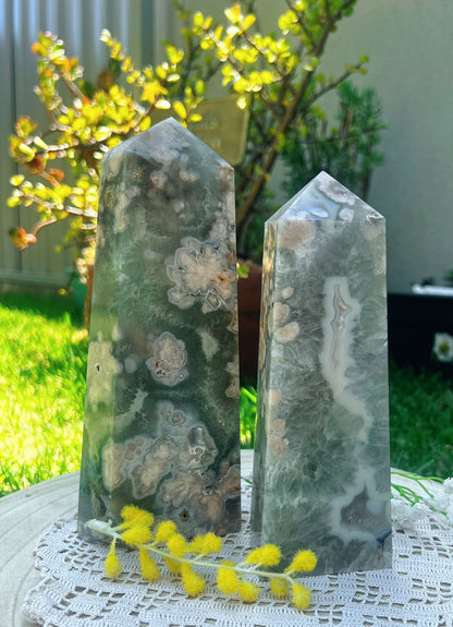 Green Flower Agate Tower